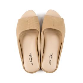 

Тапочки женские, цвет бежевый, размер 39