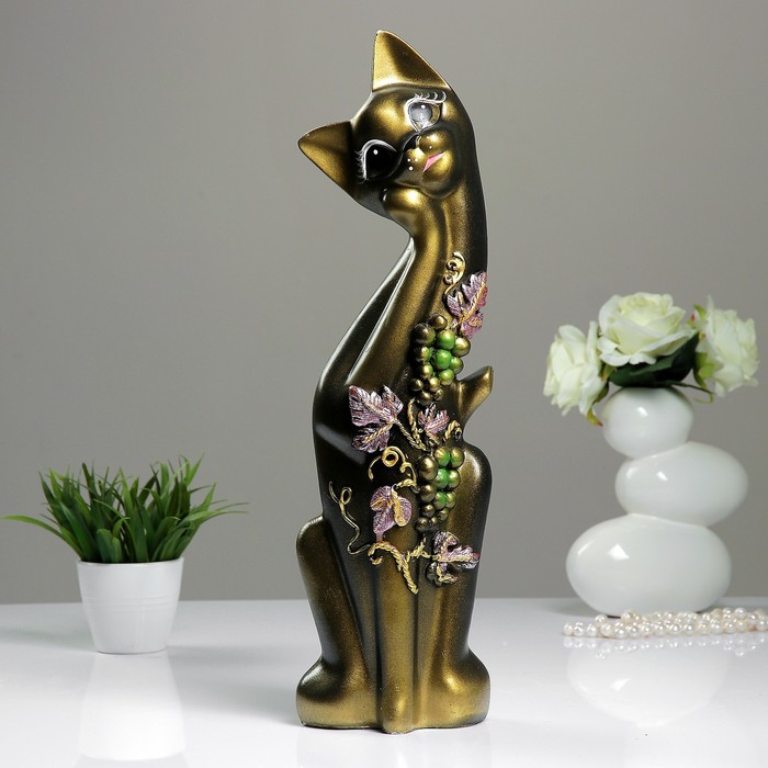 Сувенир "Кошка Алиса" Виноград черная с золотом
