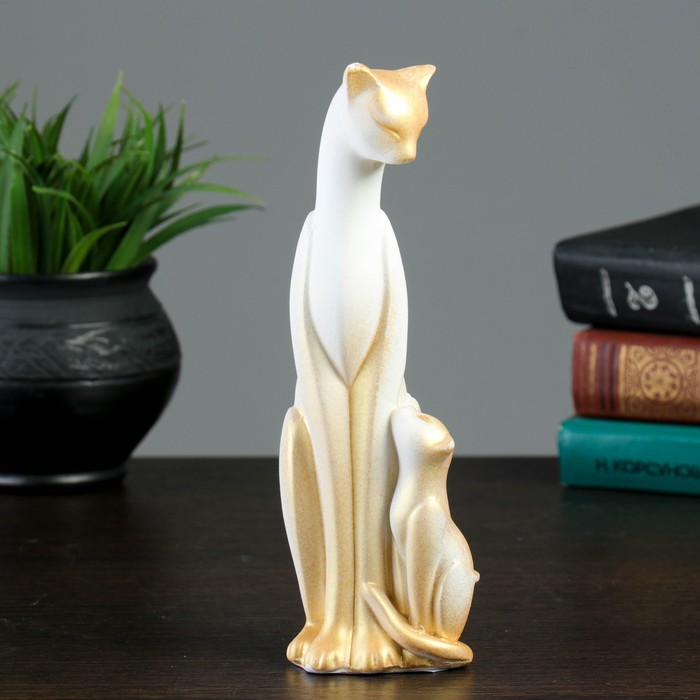 Сувенир "Кошка Багира с ребёнком" малая сидячая новая, белая с золотом