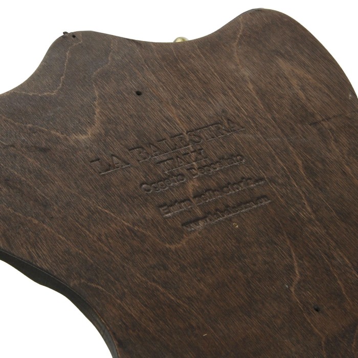 Макет 2-х кинжалов на панели с крючками