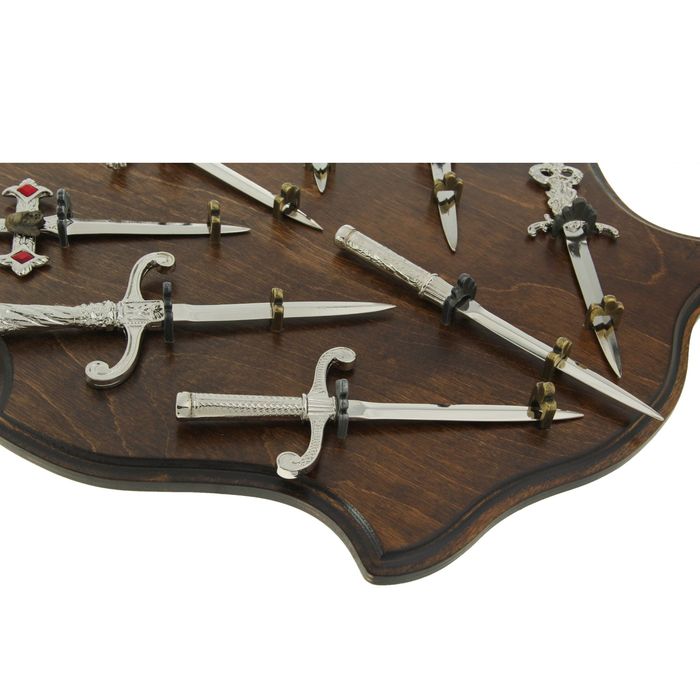 Набор: панель, 8 ножей для бумаг