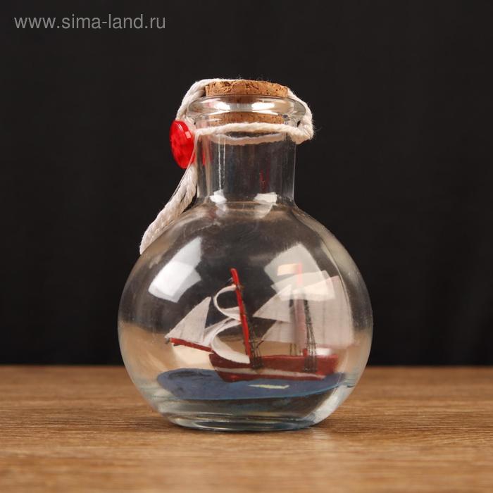 цена Корабль сувенирный Всеслав, в бутылке, вертикальн. 9*7см