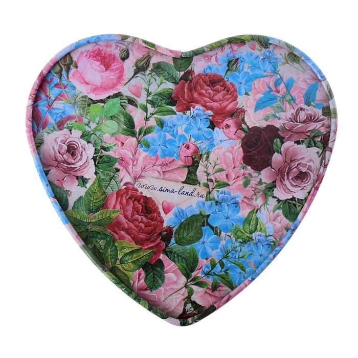 Набор мыльных лепестков в шкатулке-сердце серия "Любовь": 6 бутонов и полотенце (20х20)