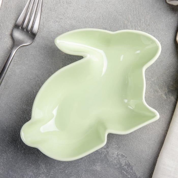 Блюдо глубокое «Милашки. Зайка», 17,5×12,6×4 см, цвет зелёный
