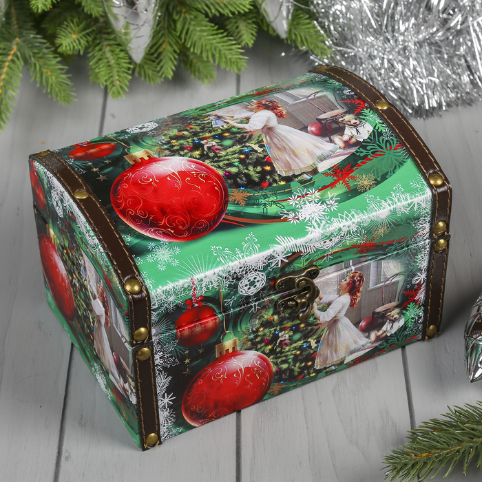 Шкатулка "Украшение ёлки"