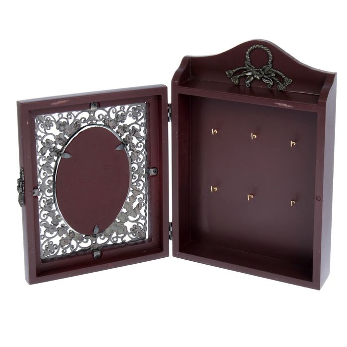 Ключница ажурная "Россыпь маргариток"