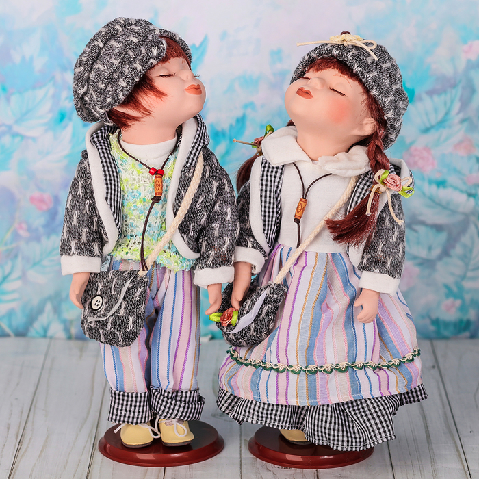Кукла коллекционная "Поцелуйчик - Ян и Яна" в наборе 2 шт