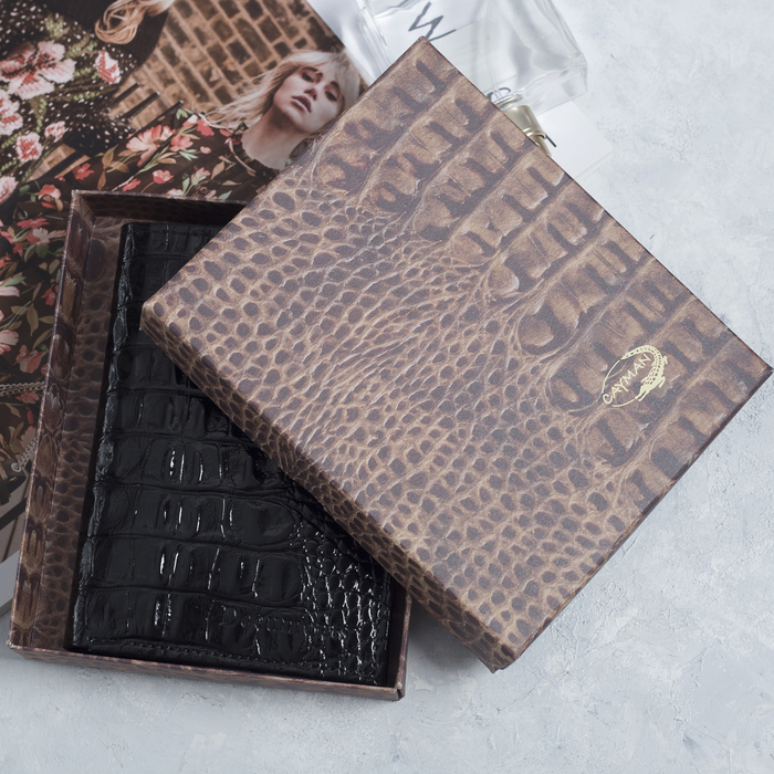 Обложка для автодокументов и паспорта на кнопке, отдел для купюр, чёрный кайман