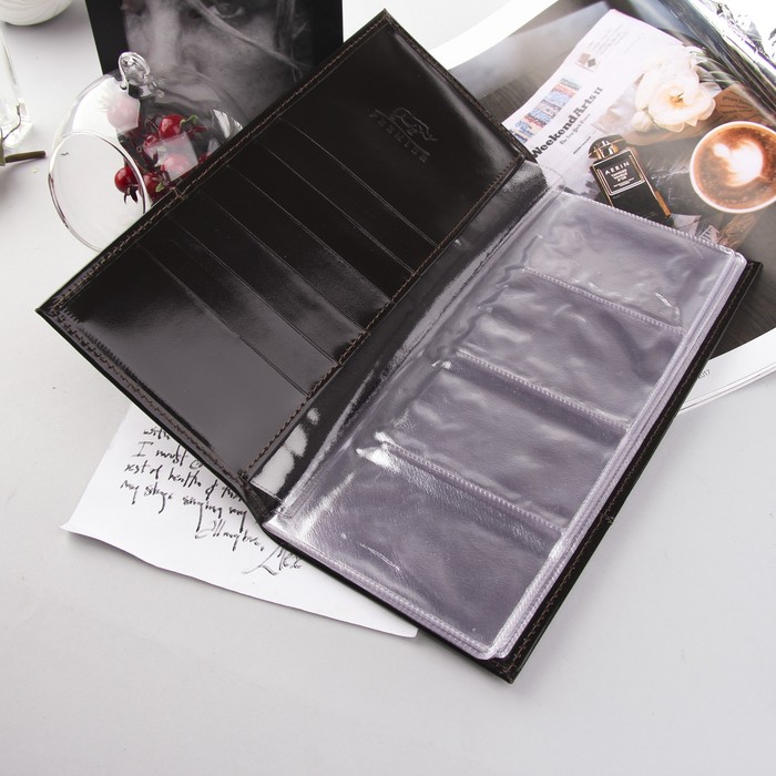 Визитница, 4 ряда, 24 листа, цвет коричневый