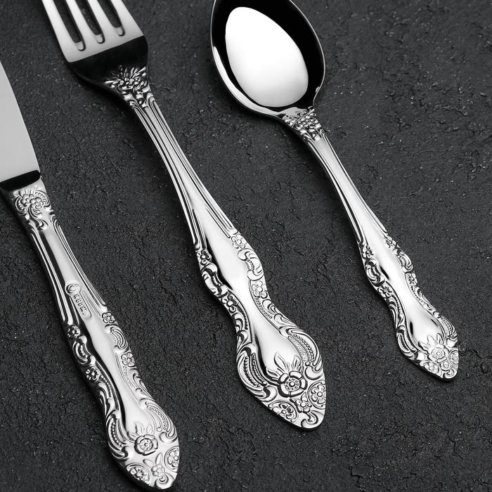 Набор столовых предметов "Тройка", 24 предмета