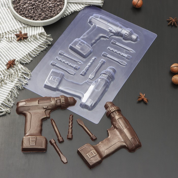 форма для шоколада и конфет пластиковая мини дед мороз размер ячейки 5×7 см цвет прозрачный Форма для шоколада и конфет пластиковая «Шуруповерт», цвет прозрачный