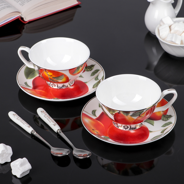Сервиз чайный "Молодильное яблочко", 6 предметов: 2 чашки 250 мл, 2 ложки, 2 блюдца