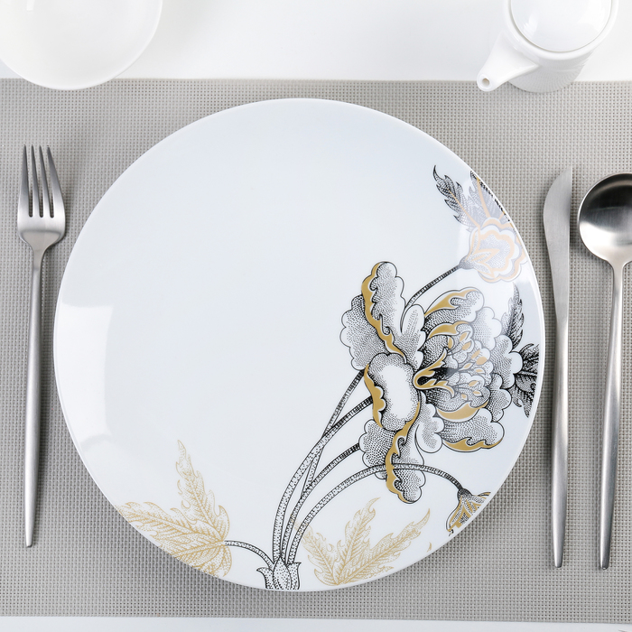 Тарелка обеденная 27 см "Королевна"