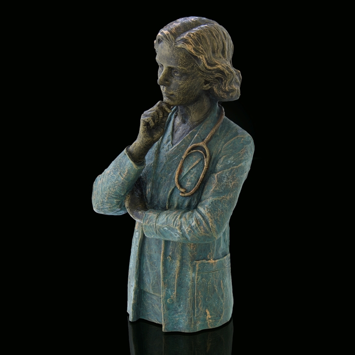 Скульптура "Врач"