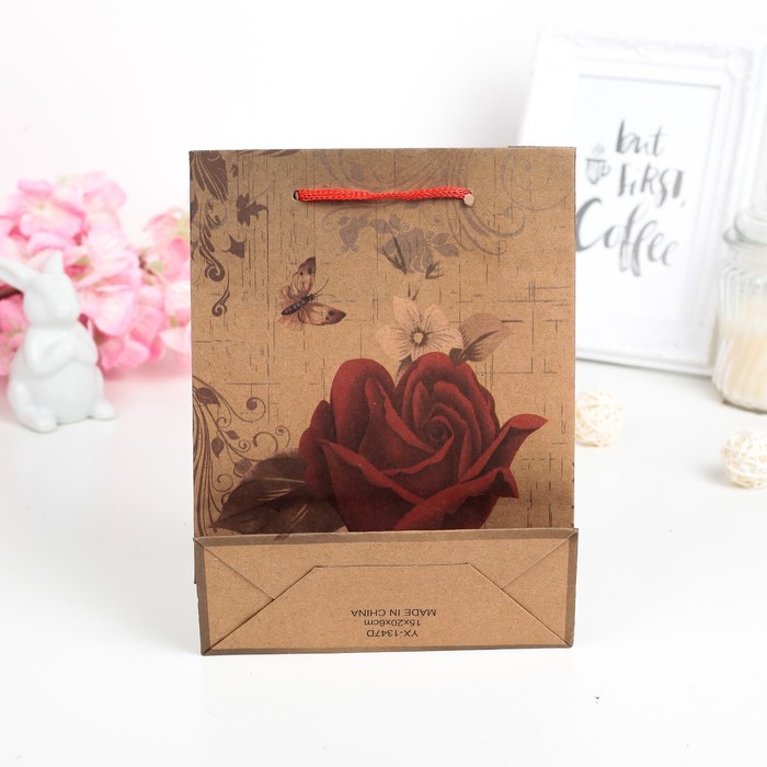 Пакет крафт "Королева цветов", 15 х 6 х 20 см