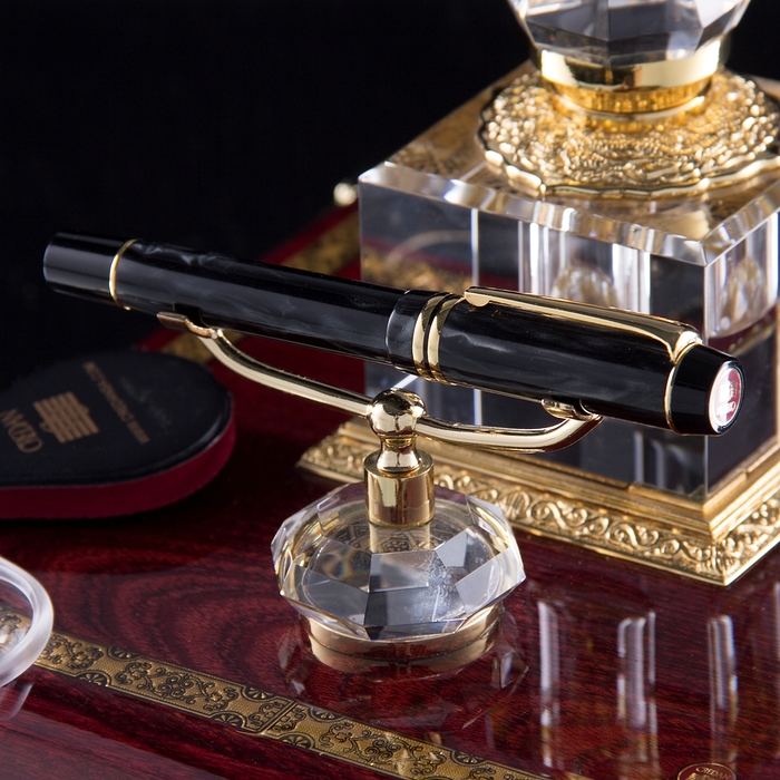 Набор настольный Shakespeare: ручка и чернильница