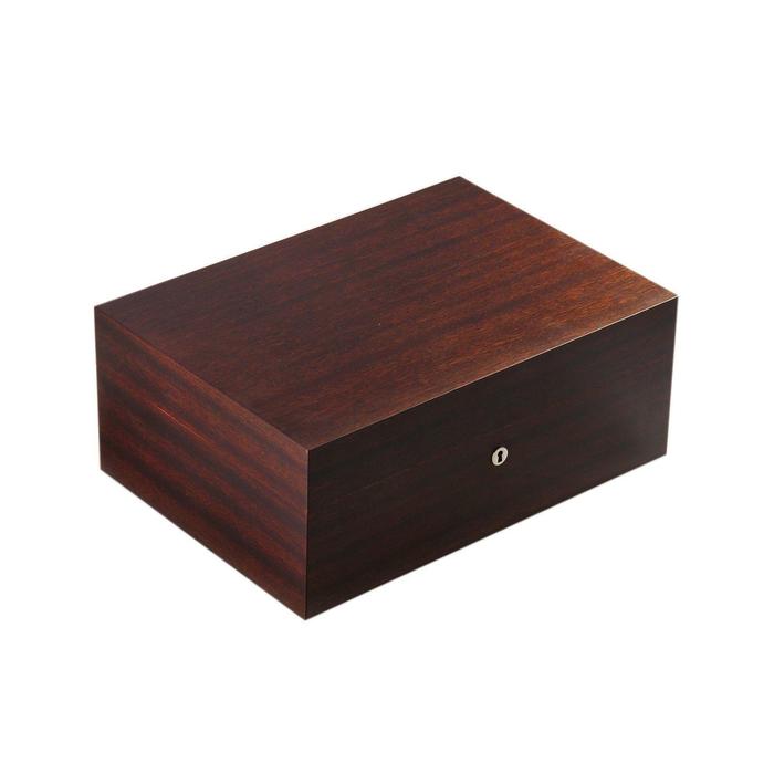 Хьюмидор с ключом на 130 сигар с гигрометром и увлажнителем