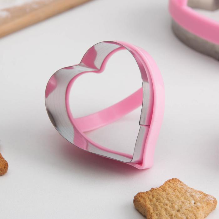 Набор форм для вырезания печенья KONFINETTA «Сердце», 10×8 см, 3 шт, цвет МИКС