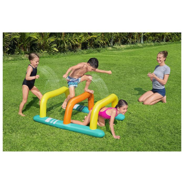 

Игровые надувные барьеры Hop Zone 135 x 79 x 53 см с распылителем 52383 Bestway