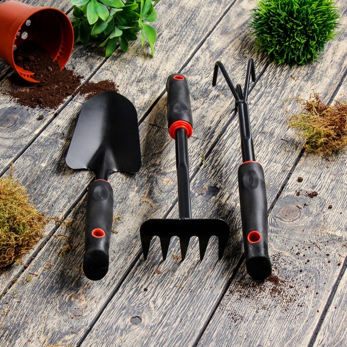 Набор садового инструмента, 3 предмета: совок, рыхлитель, грабли, длина 35 см, пластиковые ручки