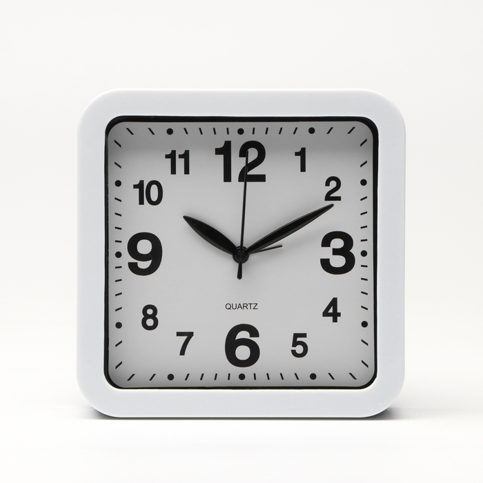 Часы - будильник настольные Классика, с подвесом, дискретный ход, d-12.5 см, 15 х 15 см, АА часы будильник настольные цветочный узор дискретный ход d 15 см 15 7 х 15 7 см аа