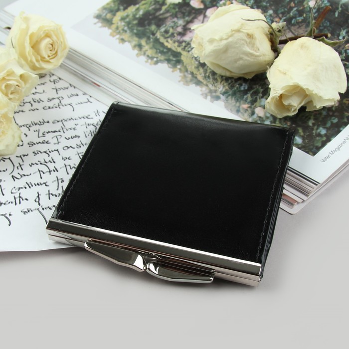 Кошелёк женский раскладной, 2 отдела, для карт, для монет, цвет чёрный глянцевый