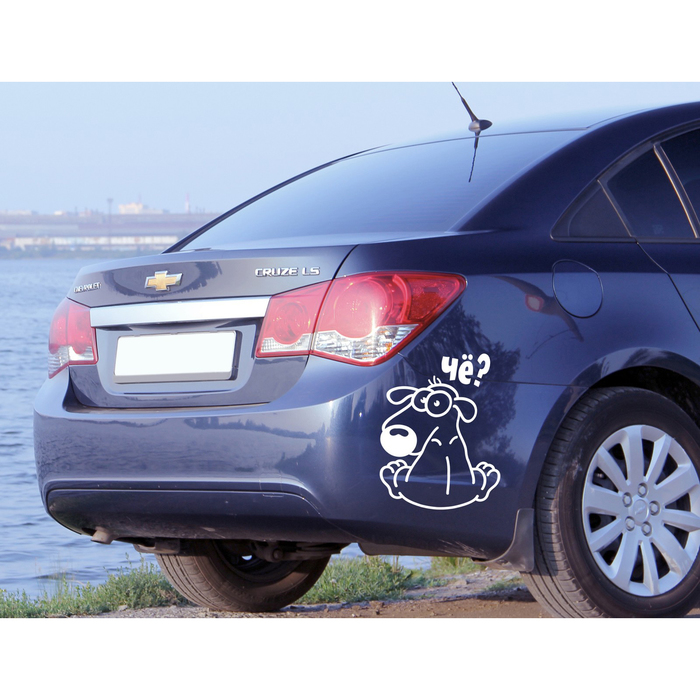 Наклейка на авто "Че" белая