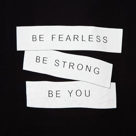 

Футболка женская, цвет чёрный, размер 46