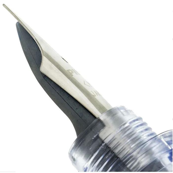 

Ручка перьевая PILOT Pluminix Medium, синий корпус