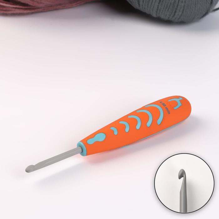 фото Крючок для вязания, с эргономической ручкой, d = 4 мм, 13 см pony