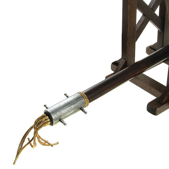 Сувенир-модель "Таран"