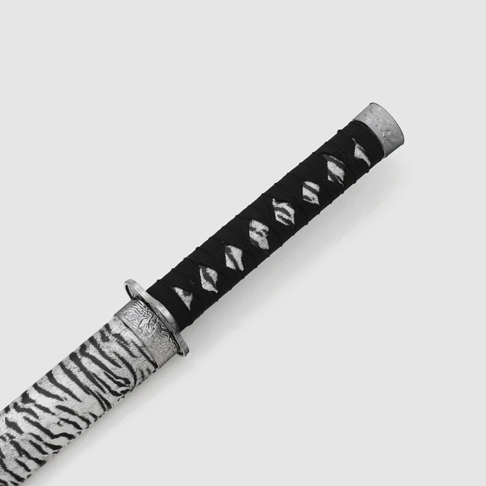 Сувенирное оружие «Катана на подставке», серые ножны под зебру, 89см