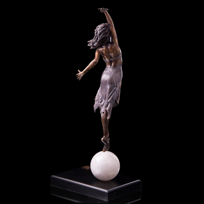Статуэтка "Танцующая", 75 см