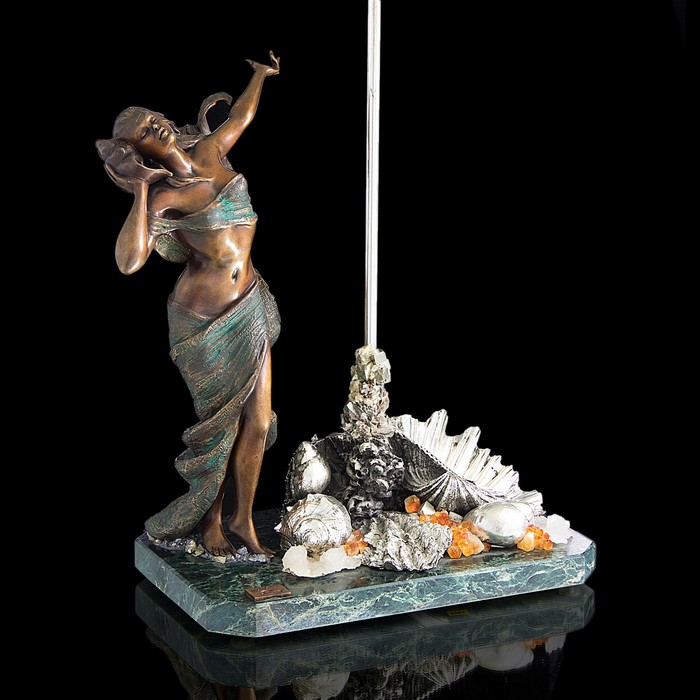 

Лампа настольная "Королева морей", 84 см