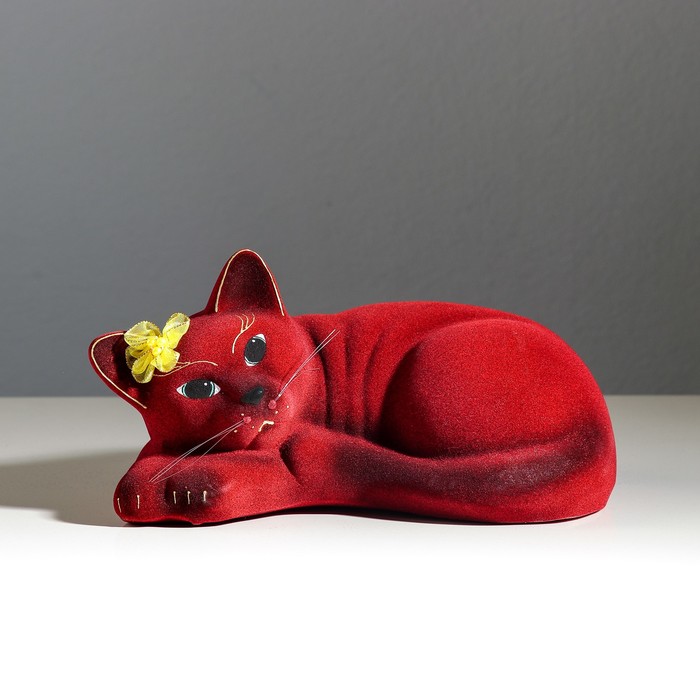 Копилка "Кошка Соня" флок, бордовая