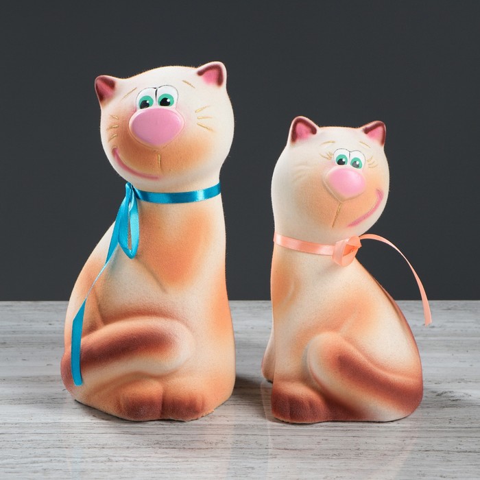 Набор сувениров 2 шт. "Коты-пусики" флок, белый