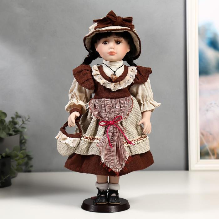Кукла коллекционная керамика Рита в бордовом платье с передником 40 см