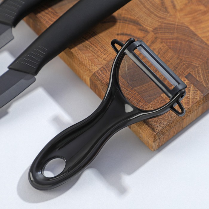 Набор ножей Black, 4 предмета, на подставке, цвет чёрный