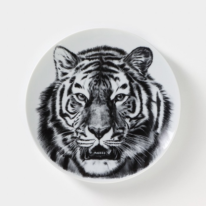 Тарелка фарфоровая «Тигр», d=24 см, белая тарелка фарфоровая идиллия d 24 см белая