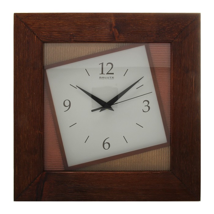 Часы настенные квадратные "Асимметрия", деревянные