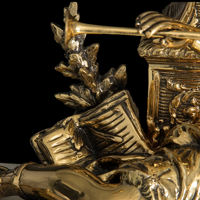 Часы настольные "Ангел с трубой"