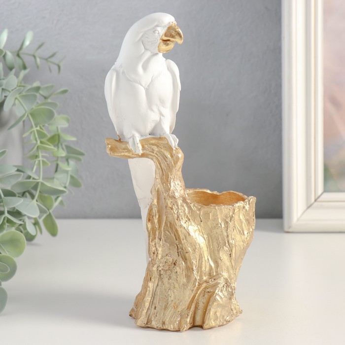 Сувенир полистоун подсвечник Белый попугай Ара на золотом пеньке 19х7х9,5 см