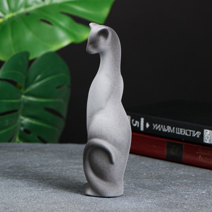 Сувенир "Кошка Багира" наклоненная, серая, черный подпал