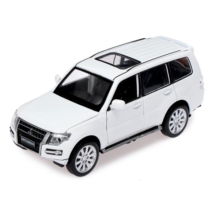 

Машина металлическая Mitsubishi Pajero, открываются двери, капот, багажник, инерция, цвет белый