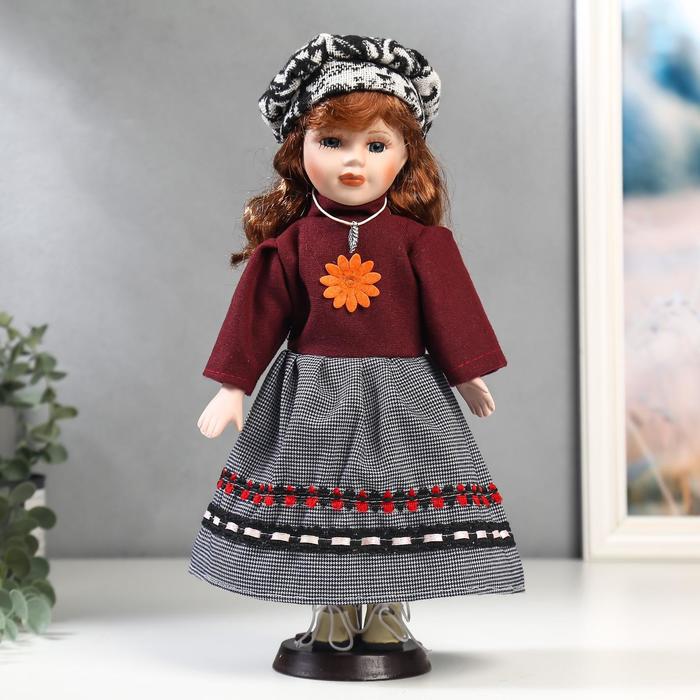 Кукла коллекционная керамика Рыжая в бордовой кофте и юбке в клетку 30 см