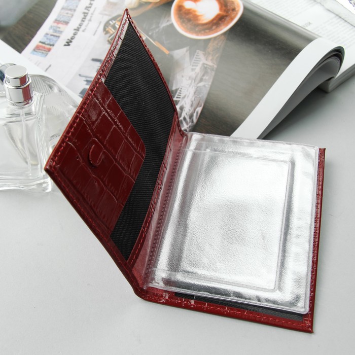 Обложка для автодокументов, 4 отдела для карт, красный крокодил