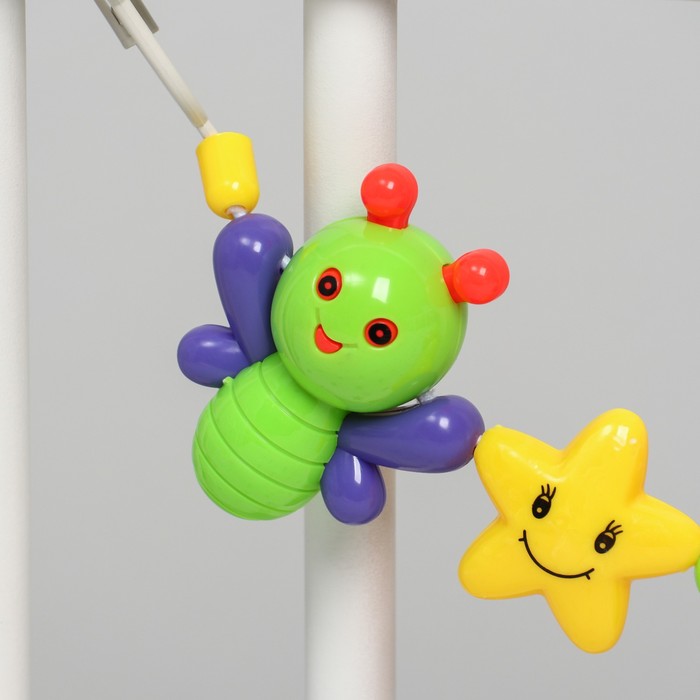 Растяжка на коляску/кроватку «Бабочки», 3 игрушки, цвет МИКС