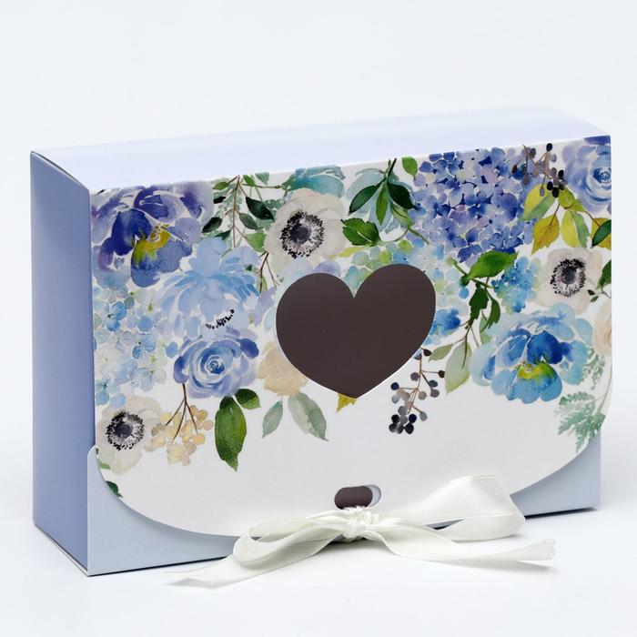 Подарочная коробка сборная с окном Лиловые цветы, 16,5 х 11, 5 х 5 см