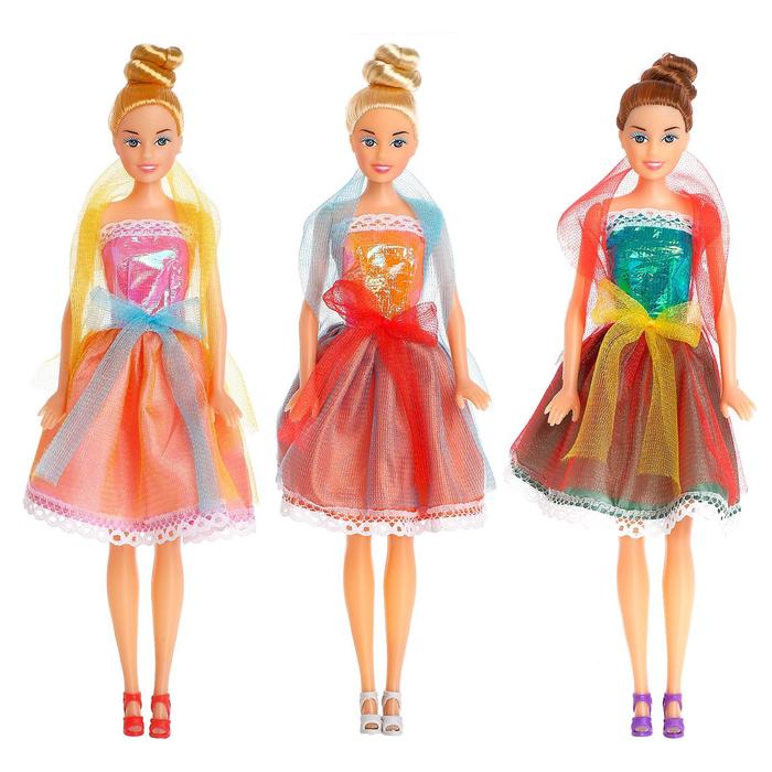 цена Кукла-модель «Сьюзи» в платье, МИКС