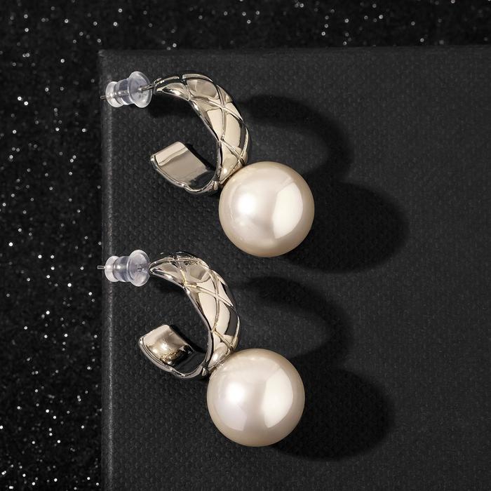 

Серьги с жемчугом "Грейс" на дуге, цвет белый в серебре